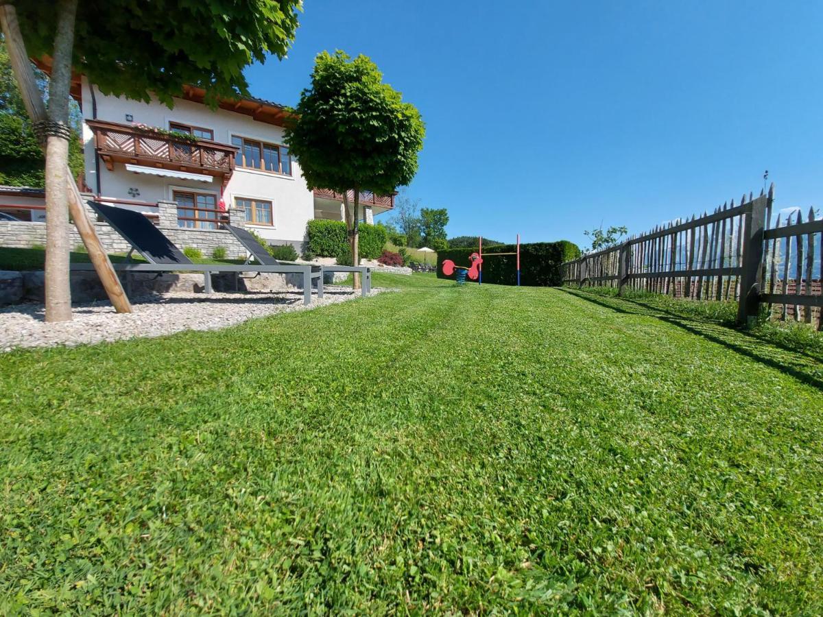 Landhaus Armstorfer Puch bei Hallein Exterior photo